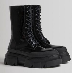 Bershka Chunky Calf Length Lace Up Women's Biker Boots, Black, Size 6/6.5 Grunge